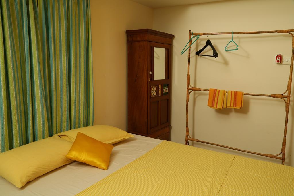 La Maison Radha Bed and Breakfast Ποντισερί Εξωτερικό φωτογραφία